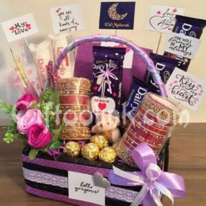 Eid gift basket for her